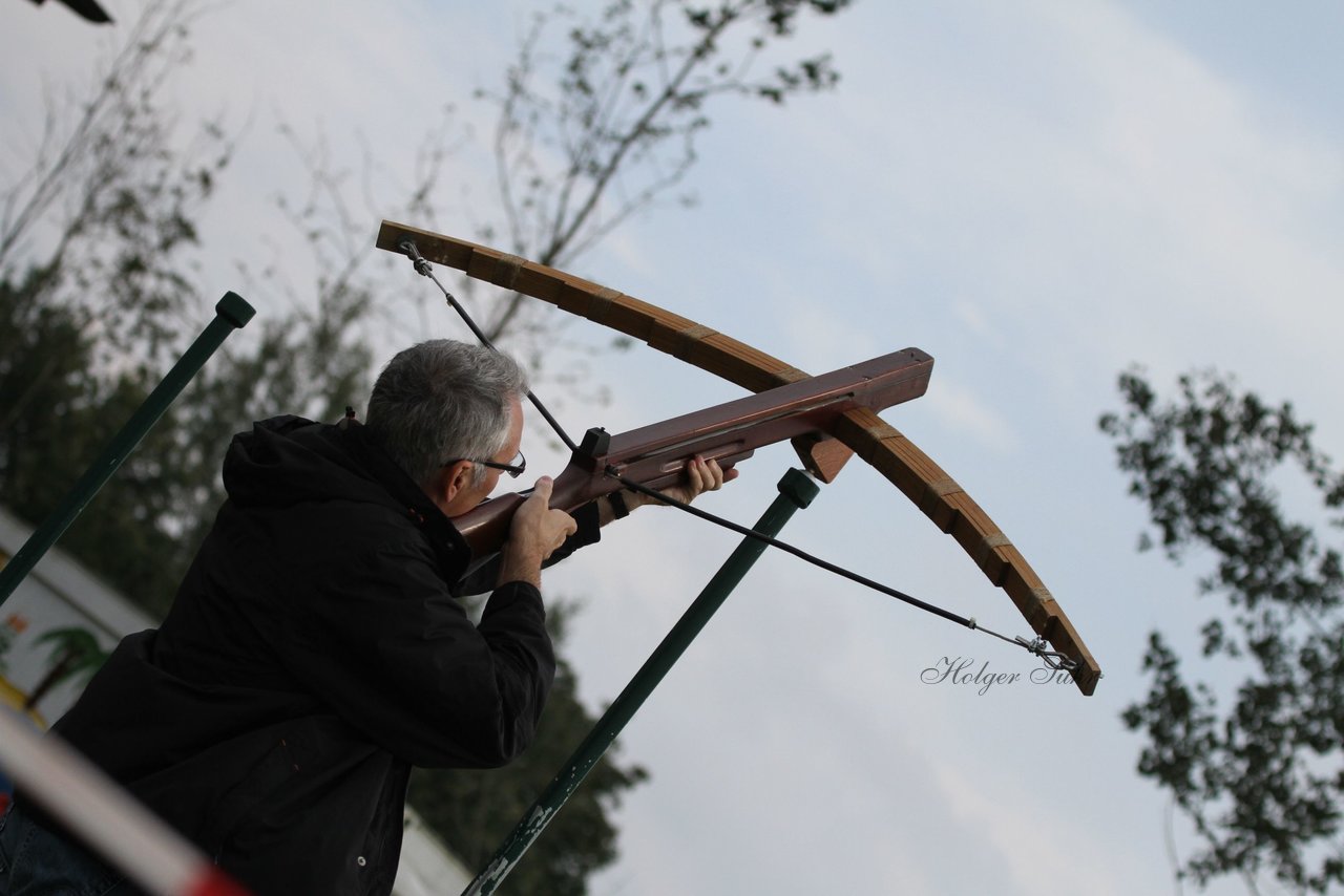 Bild 270 - Vogelschießen 2011